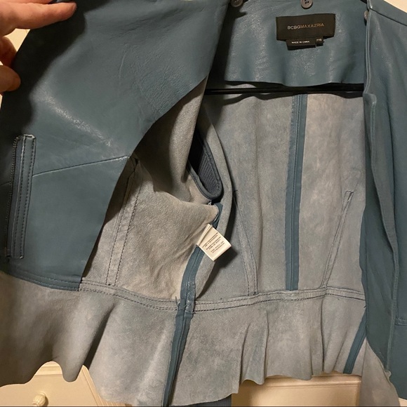 BCBGMaxAzria Fitted Leather Jacket - Gorgeous Color NWOT - Picture 5 of 12